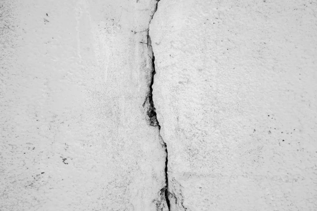 foundation crack repair
